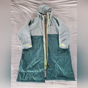 Cold Weather Changing Robe by Passenger